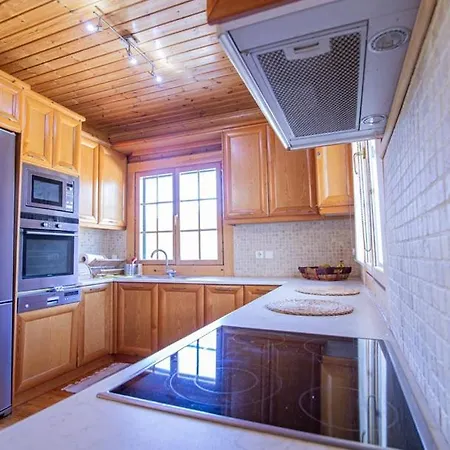 Stiga - Maisonettes Chalet Kalavryta