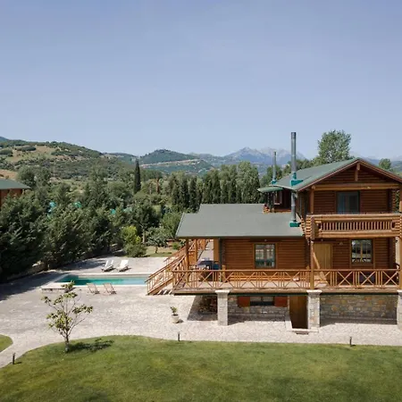 Stiga - Maisonettes Chalet Kalavryta