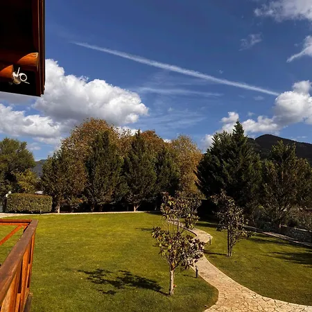 Stiga - Maisonettes Chalet Kalavryta